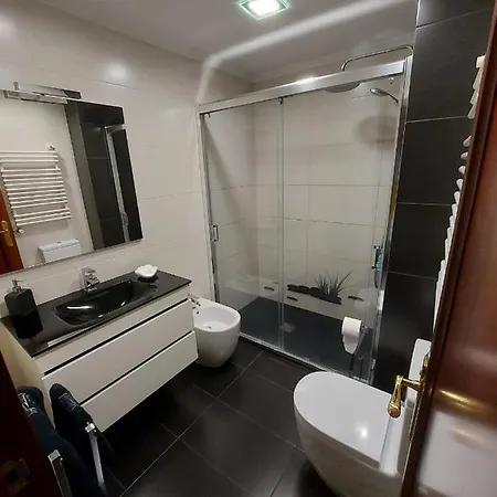 Fantastico Piso, Proximo A La Estacion De Tren. Apartment Vigo Exterior photo